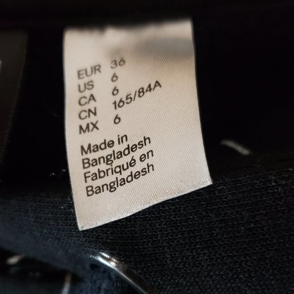 NWOT H&M Divided Hooded Dress Size 6 - Picture 2 of 5